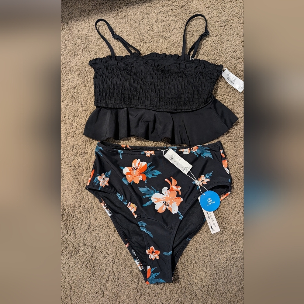 CupShe Swimsuit NWT Size M